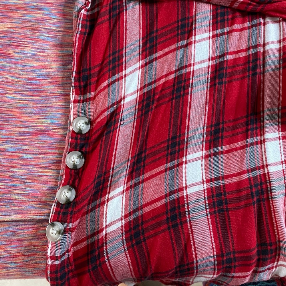 Red Plaid St. Johns Bay Long Sleeve Shirt Size L